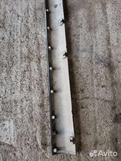 Порог правый LADA Vesta cross