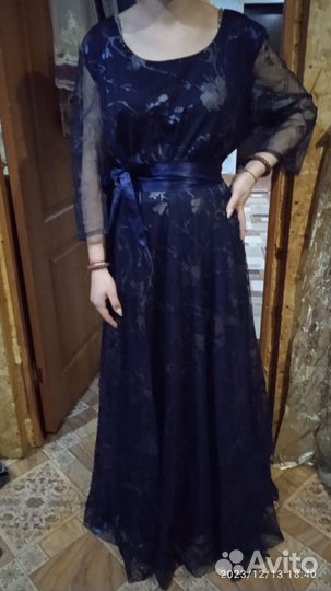Платье женское