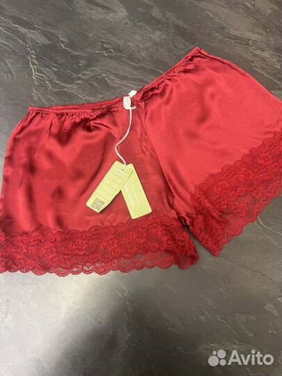 Новые шелковые шорты intimissimi S