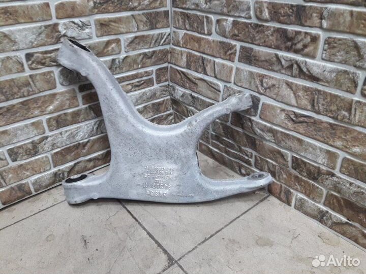 Рычаг подвески нижний задний левый Audi Q5 8R 2009