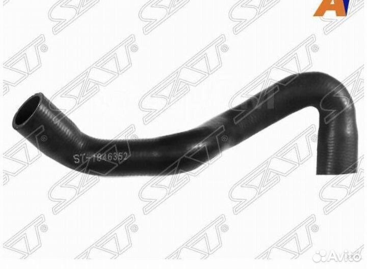 Патрубок радиатора верхний Ford Focus 3