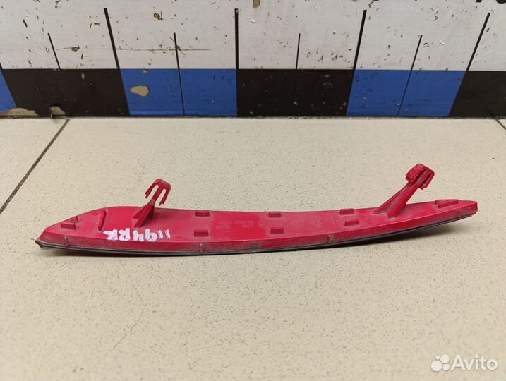 Отражатель в бампер задний правый VW Scirocco 2008