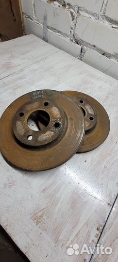 Передние тормозные диски Ford Focus 1