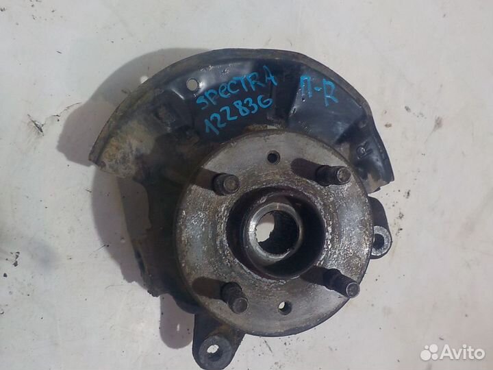 Кулак поворотный передний правый Kia Spectra