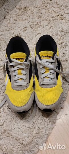 Reebok детские кроссовки 36,5 размер
