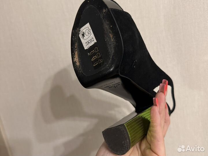 Босоножки Vicini