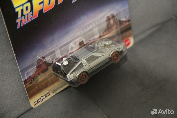 Hot wheels premium Back to the Future Time Machine