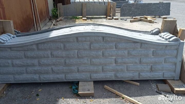 Забор из бетона