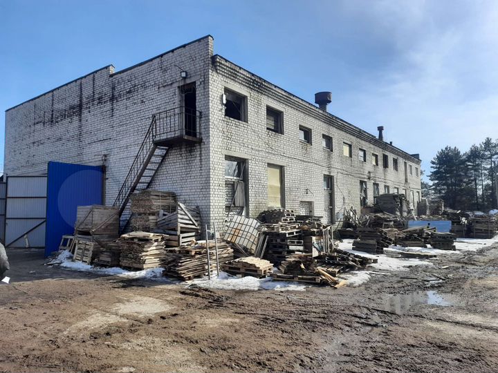 Здание, 1000 м²