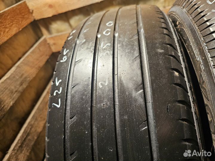 Yokohama Geolandar G98A 225/65 R17