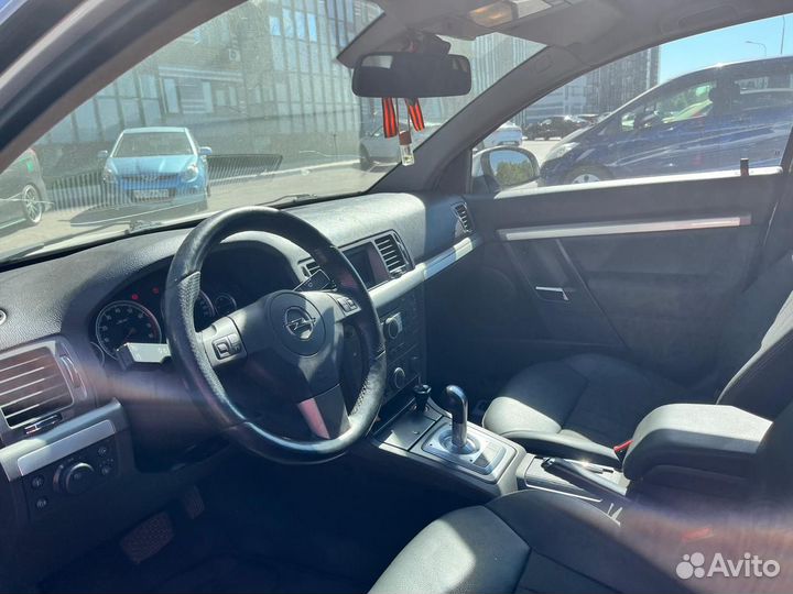 Opel Vectra 2.2 AT, 2007, битый, 159 000 км