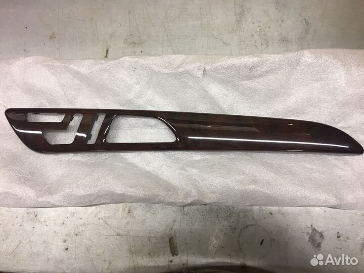 Накладка обшивки правой двери Mercedes W166, X166