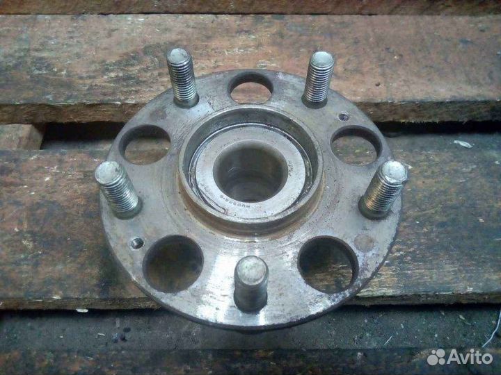 Ступица задняя Honda Civic 5D 1.8 2006-2012