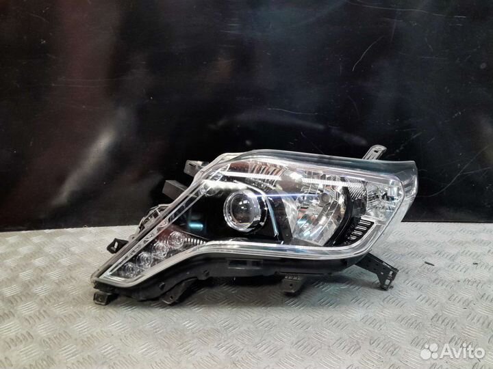 Фара левая Toyota Land Cruiser Prado 150