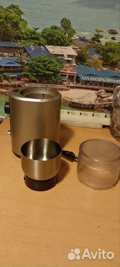 Кофемолка bork