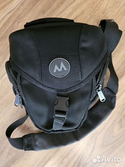 Зеркальный фотоаппарат Canon EOS 1200D