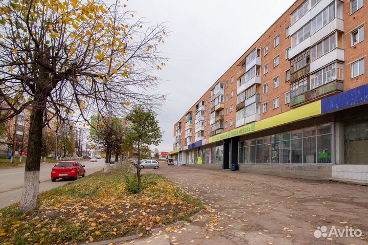 Помещение с арендаторами