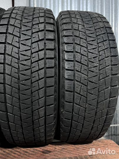 Bridgestone Blizzak DM-V1 215/65 R16 98R