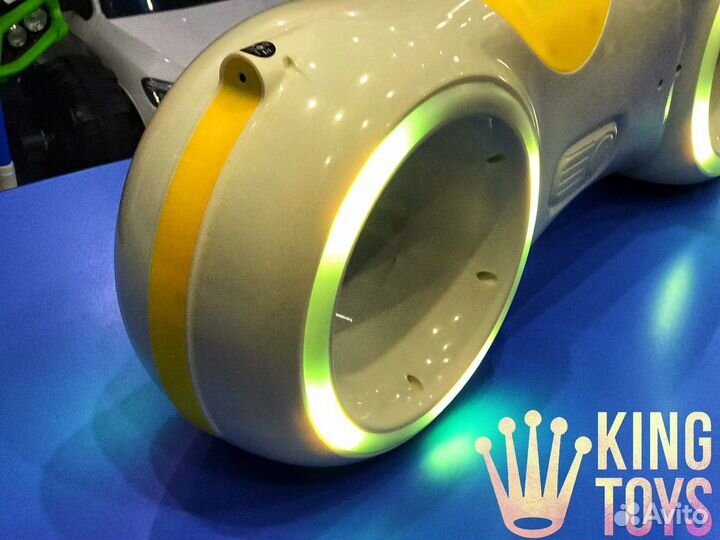 Беговел Tron Bike