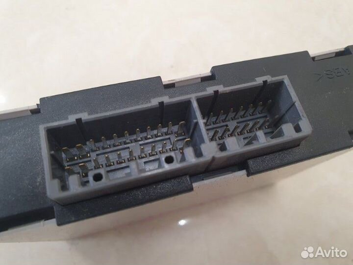 Блок управления центральным замком Mitsubishi