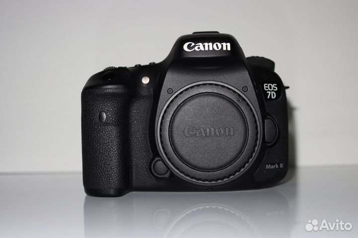 Фотоаппарат Canon 7d mark II