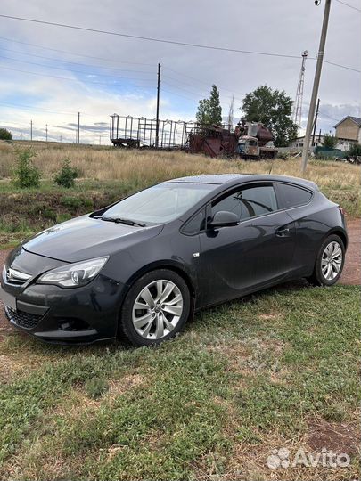 Opel Astra GTC 1.4 МТ, 2012, битый, 158 000 км