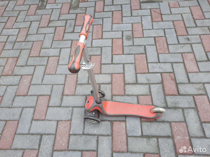 Самакат globber