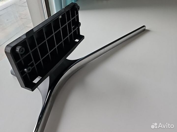 Подставка под телевизор новая