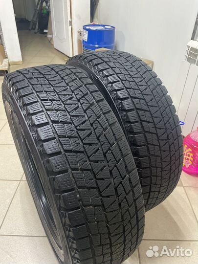 Bridgestone Blizzak DM-V1 225/65 R17