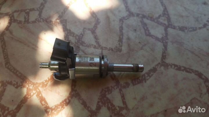 Mazda 6 форсунка топливная