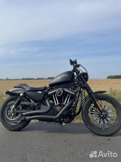 Harley-Davidson Iron 883