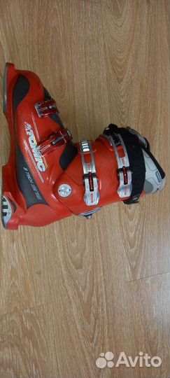 Горнолыжные ботинки atomic 27.5-28.0