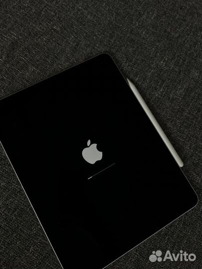 Apple iPad Pro 12.9 128Gb WiFi 4 поколение серый