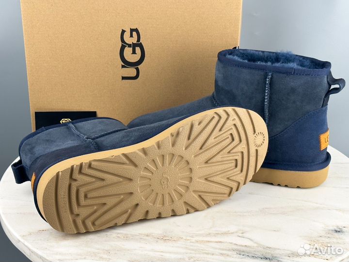 Угги UGG Classic Mini II Navy unisex с мехом