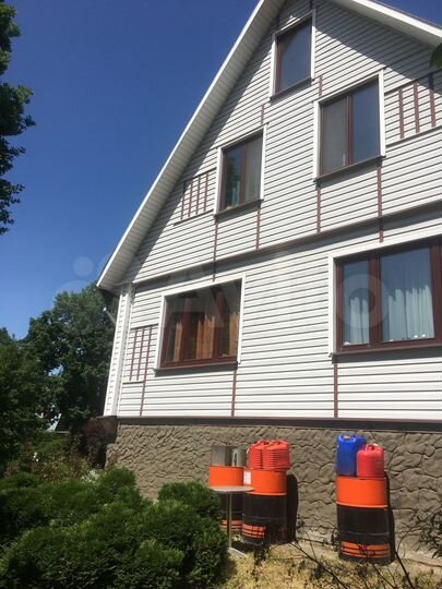 Дом 276 м² на участке 7 сот.