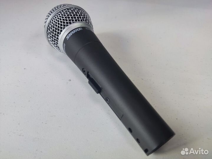 Микрофон Shure SM58