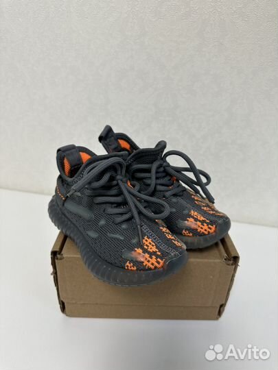 Кроссовки детские