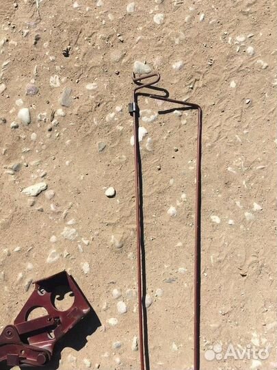 Петля крышки багажника бмв Е28