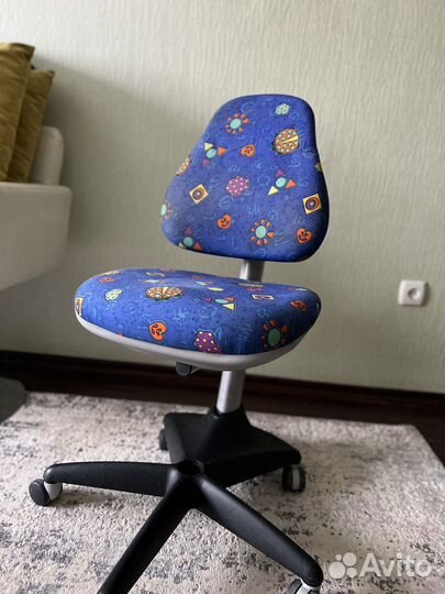 Ортопедический стул для школьника