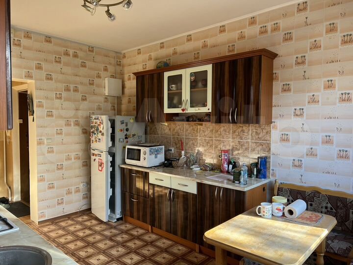 2-к. квартира, 60 м², 3/4 эт.