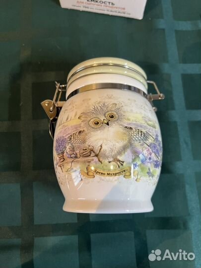 Емкость для сыпучих продуктов