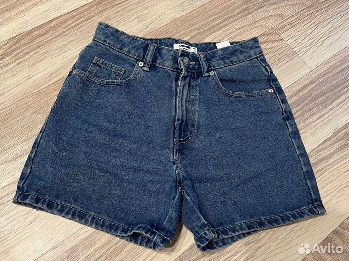 Джинсовые шорты