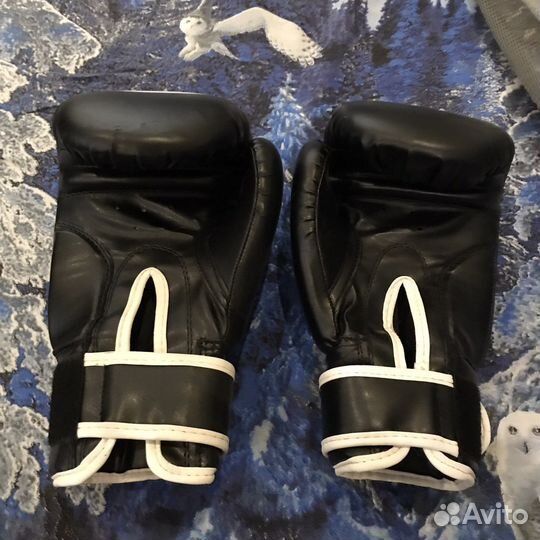 Боксерские перчатки 12 oz green hill