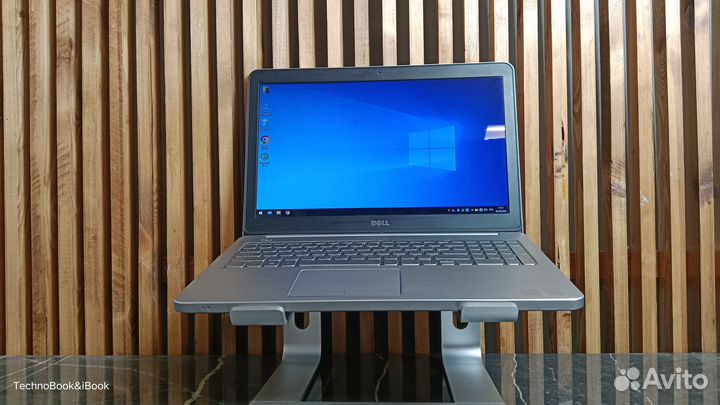 Игровой ноутбук Dell Inspiron 15