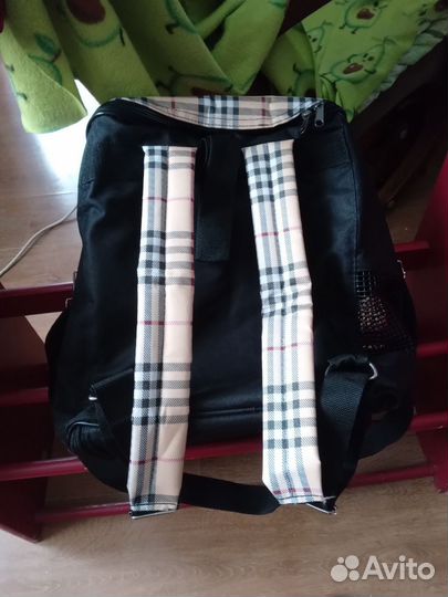 Переноска рюкзак для кошек и маленьких собак