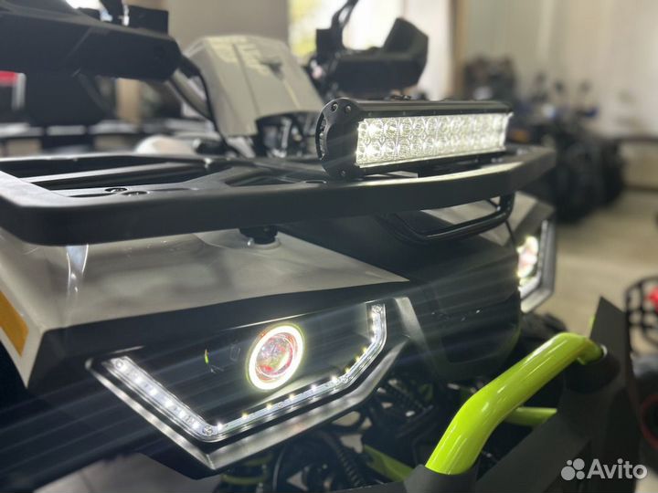 Avantis Hunter 200 New Premium 2023 (баланс-вал)