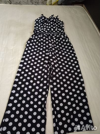 Костюм женский