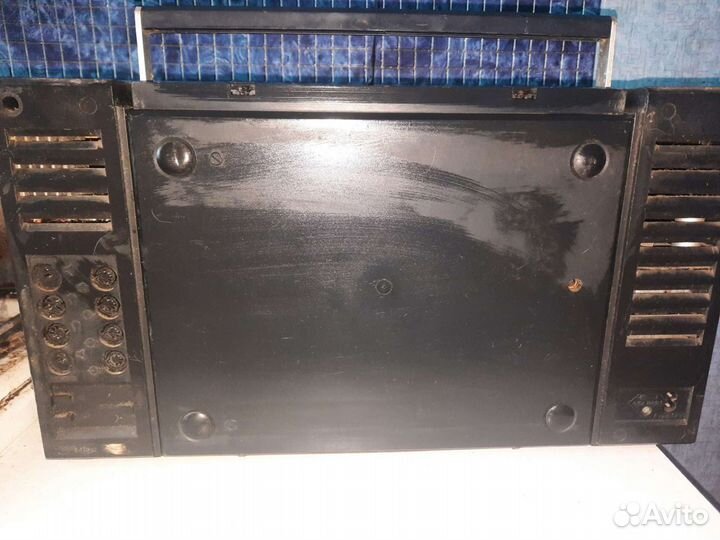 Проигрыватель для пластинок 