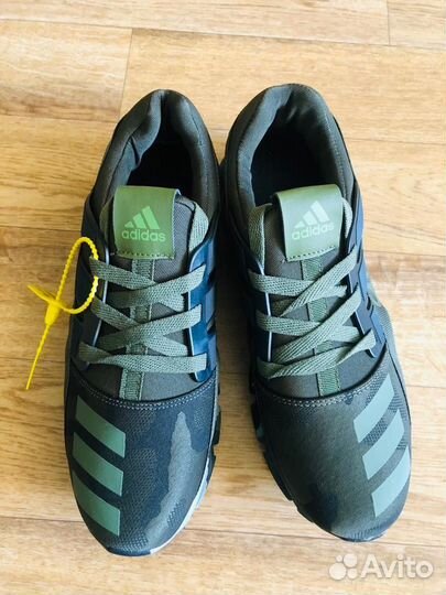 Adidas мужские кроссовки