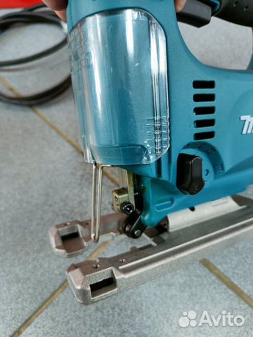 Электролобзик Makita 4329